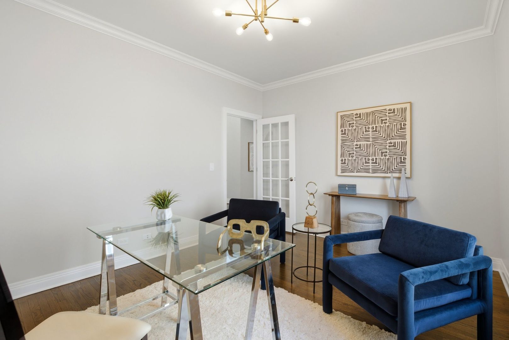 1415 S Addison Avenue