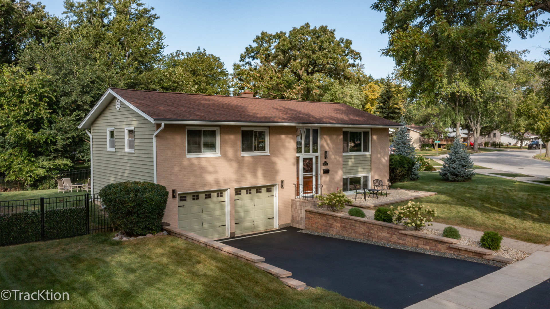 7024 Roberts Drive