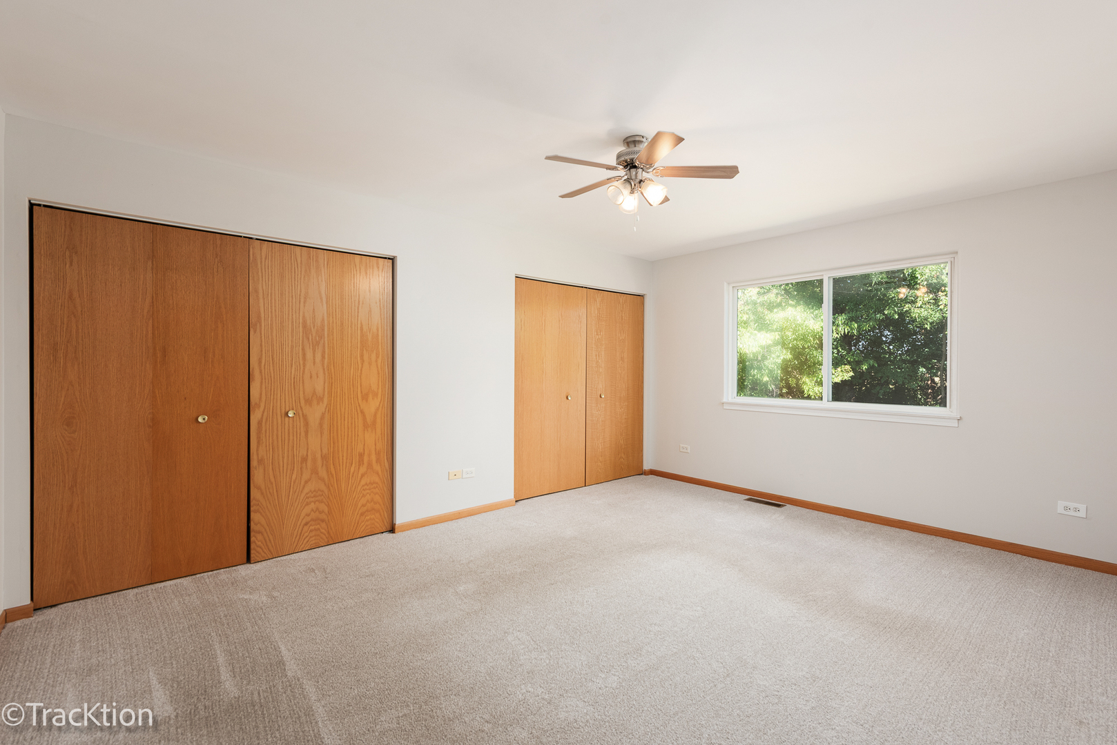 2703 Oak Ridge Lane