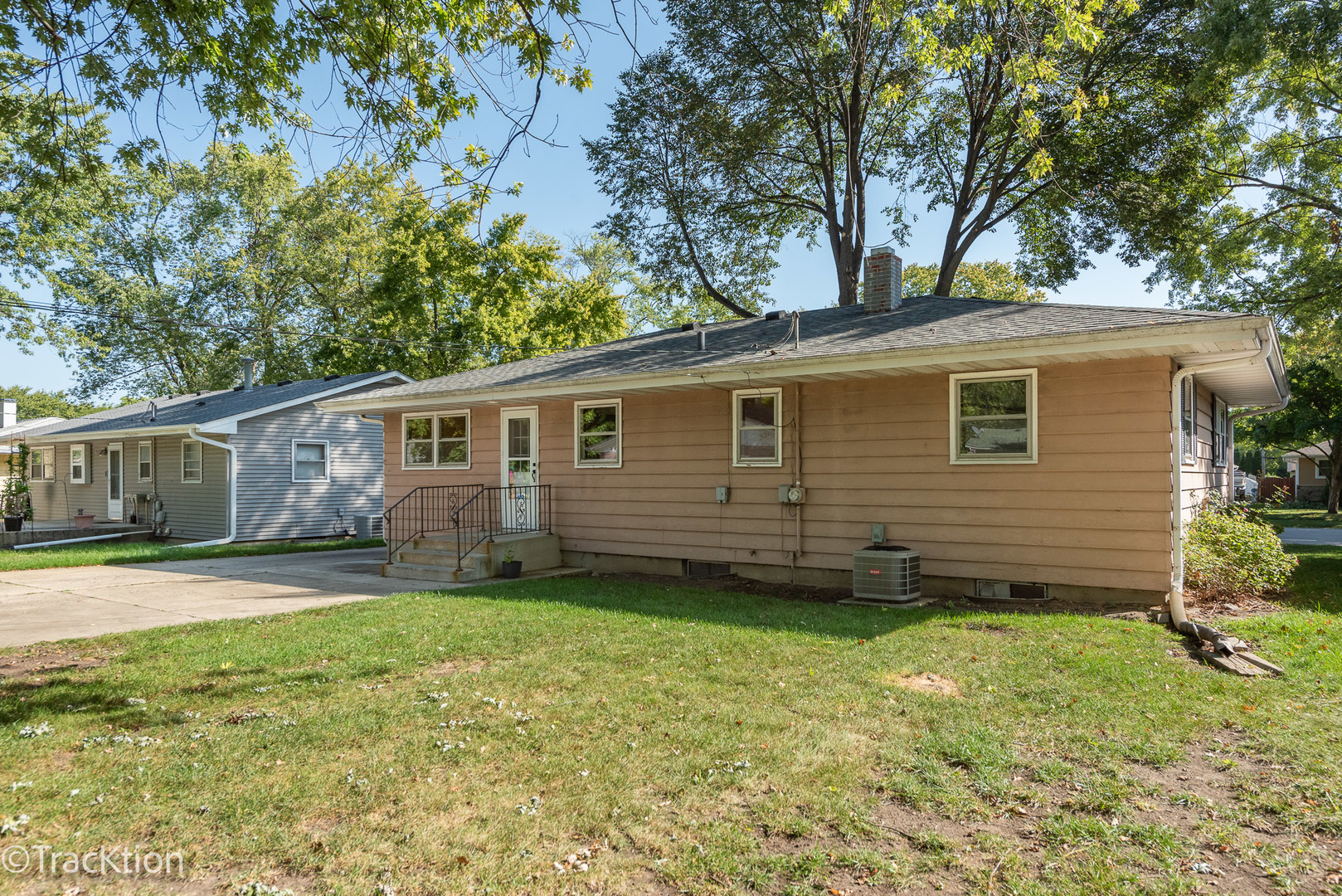 756 N Edgelawn Drive