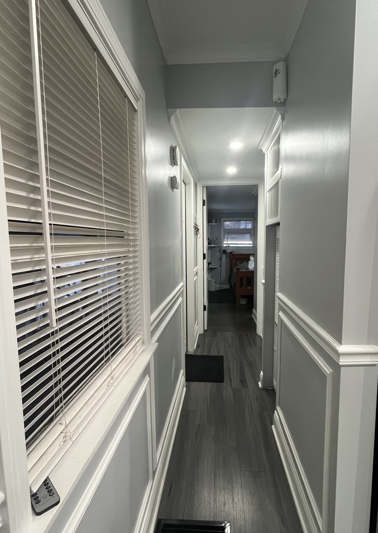 9001 S Cicero Avenue Unit: 6