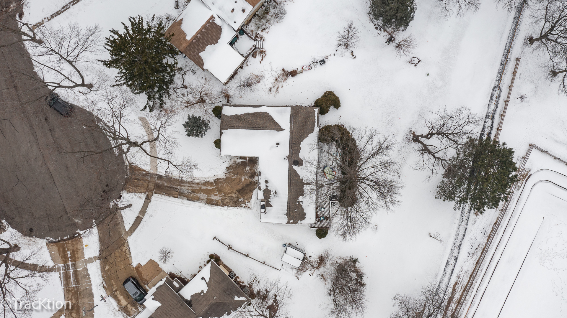 6724 Meadowcrest Drive