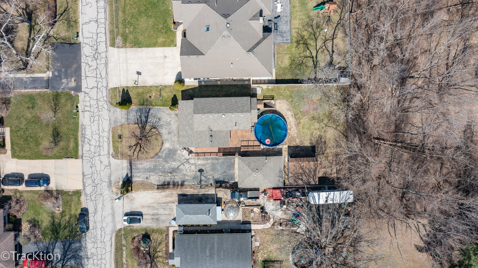 8829 Skyline Drive