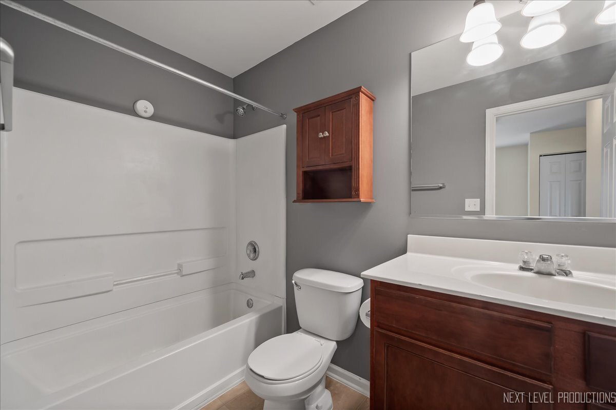 4555 Camden Lane Unit: D