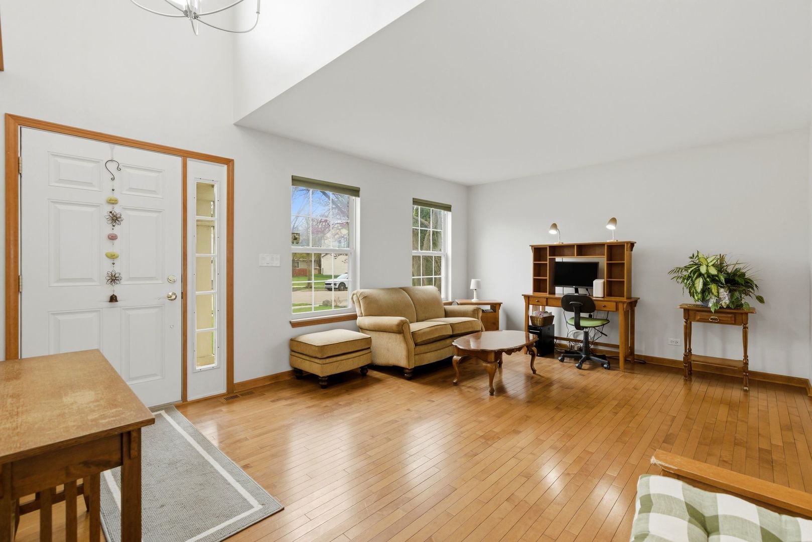 2932 Shetland Lane