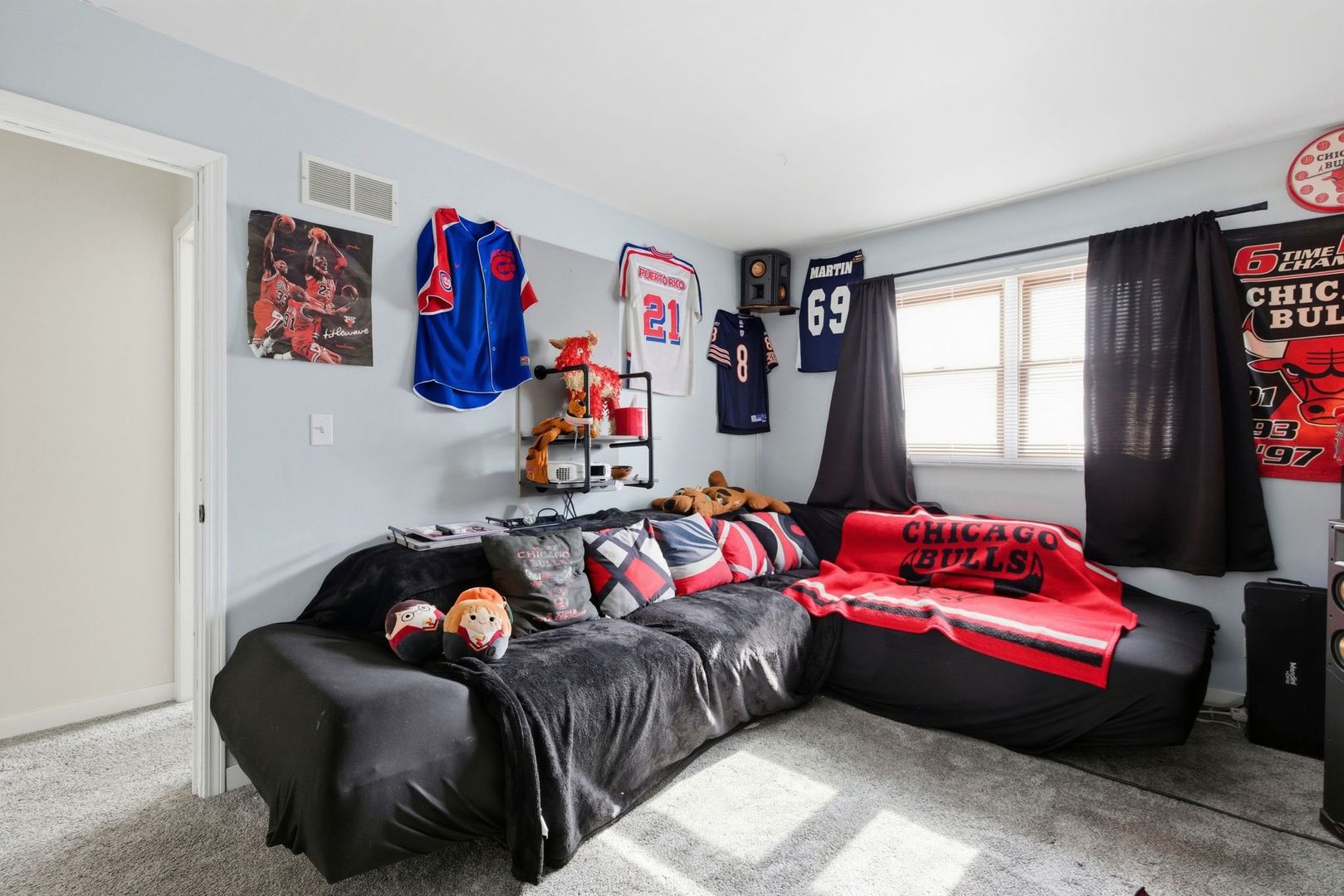 29W200 Forest Avenue