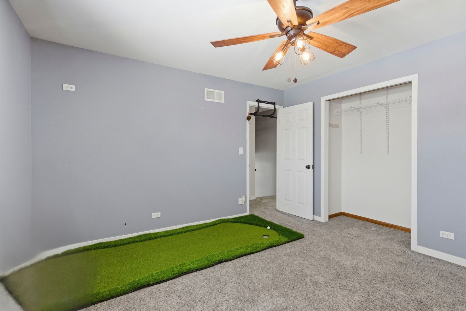 29W200 Forest Avenue