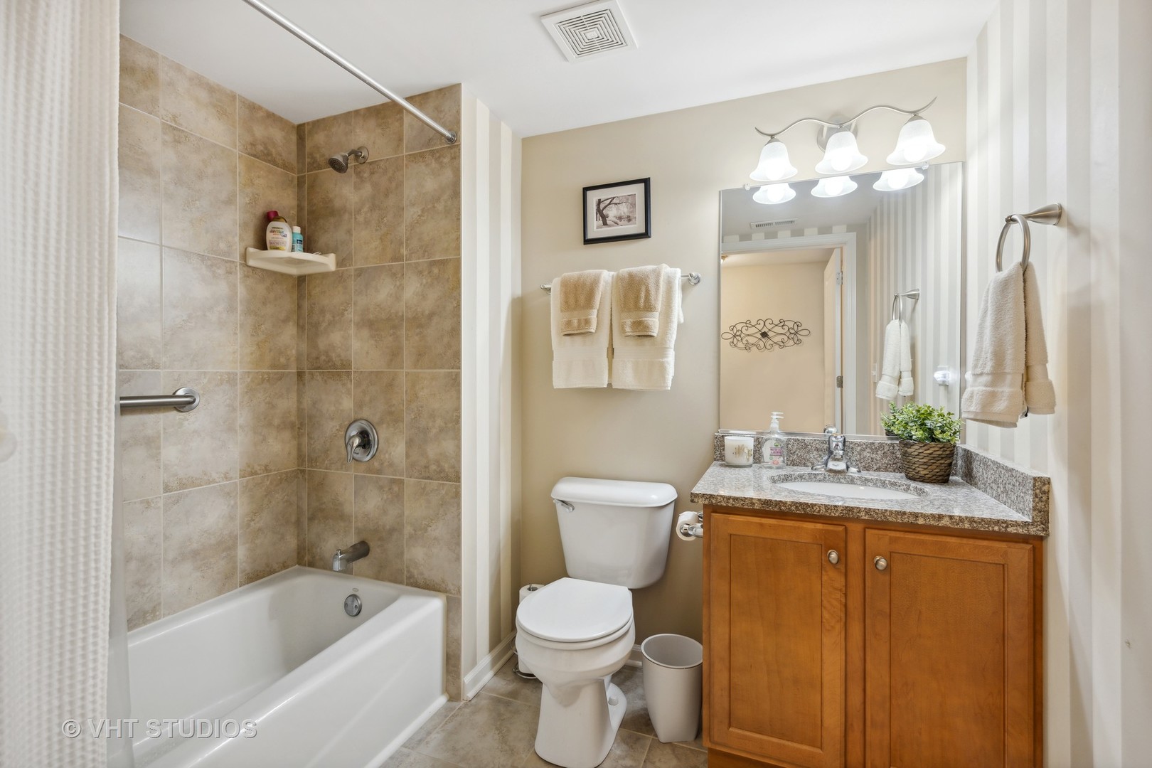 8505 Woodward Avenue Unit: 204