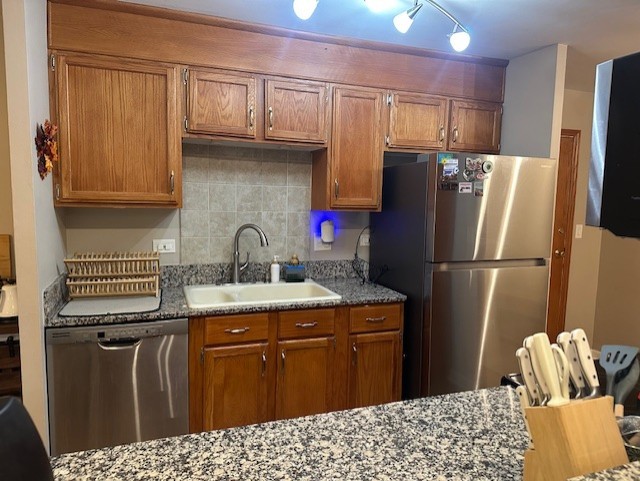 120 Lakeview Drive Unit: 109