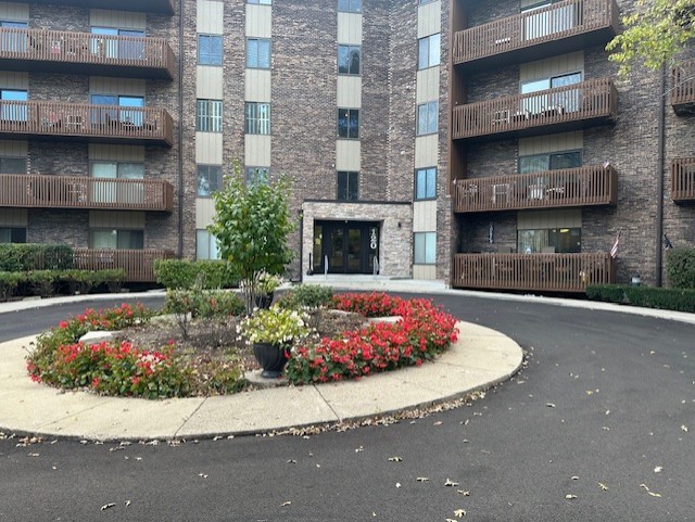 120 Lakeview Drive Unit: 109