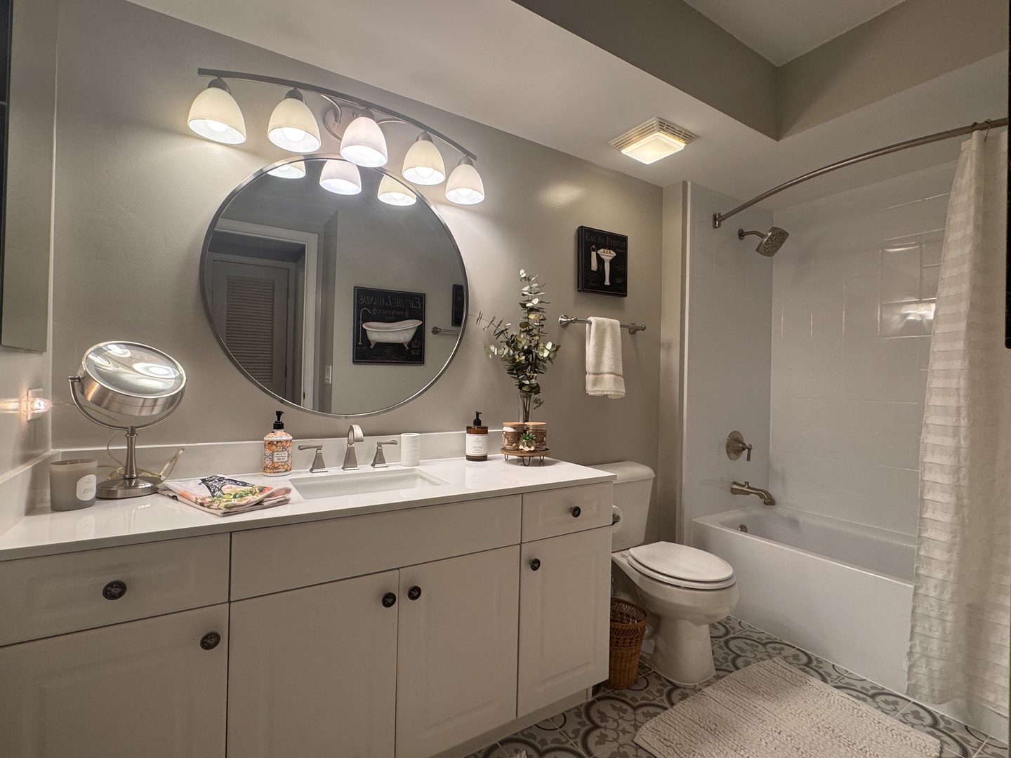 1378 Perry Street Unit: 412