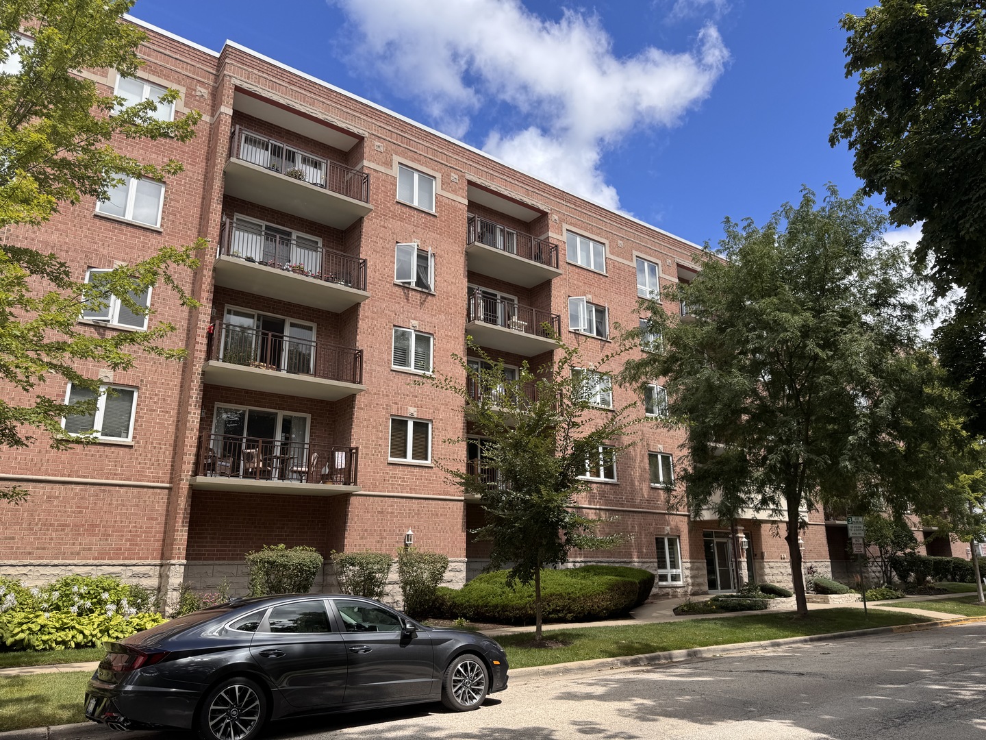 1378 Perry Street Unit: 412