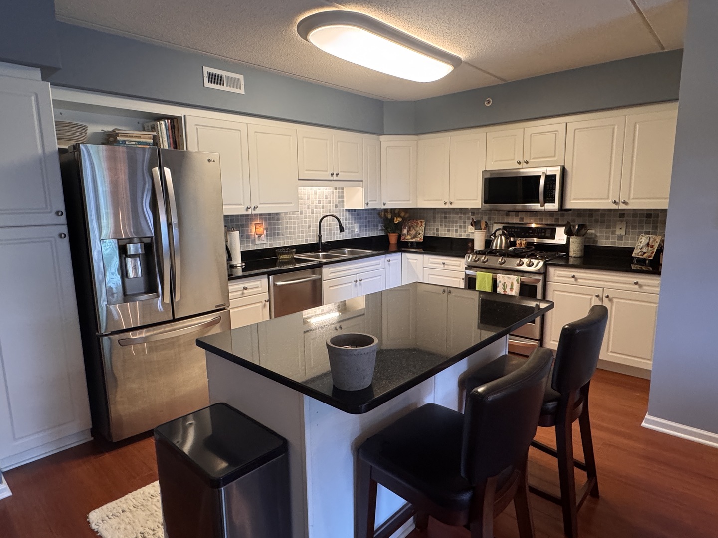 1378 Perry Street Unit: 412