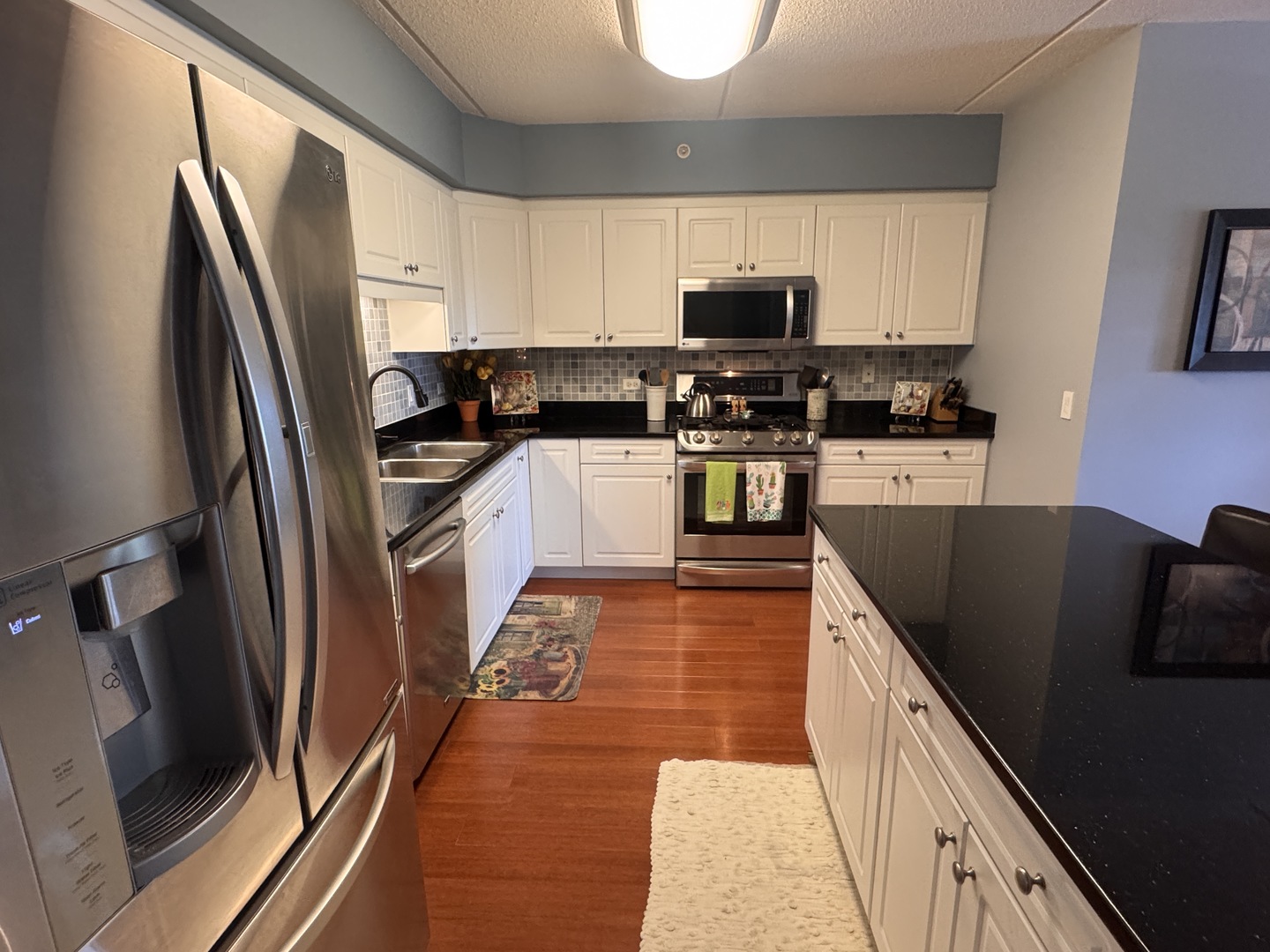1378 Perry Street Unit: 412