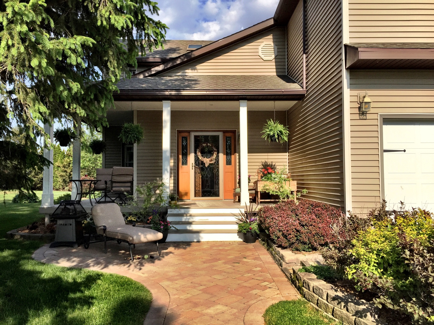2547 Reynolds Road