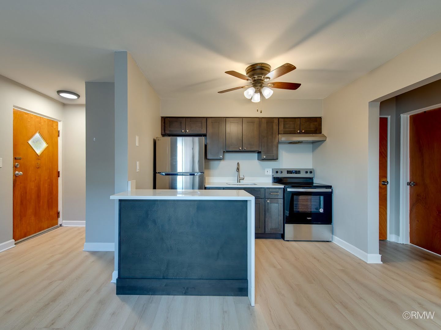 17 N Charlotte Street Unit: L