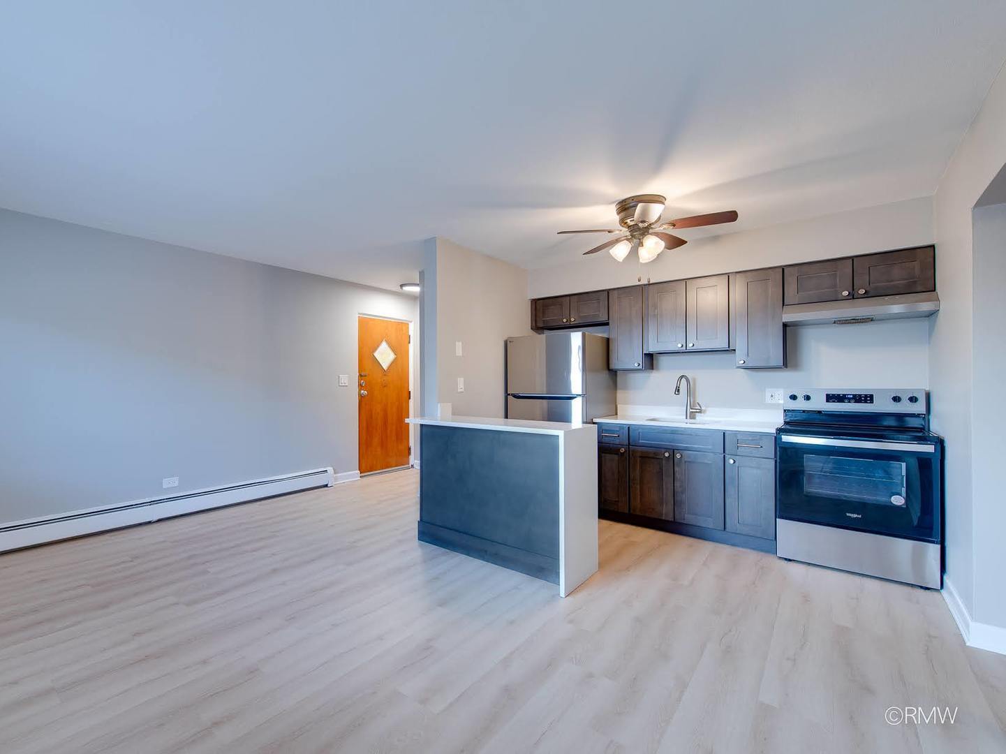 17 N Charlotte Street Unit: L