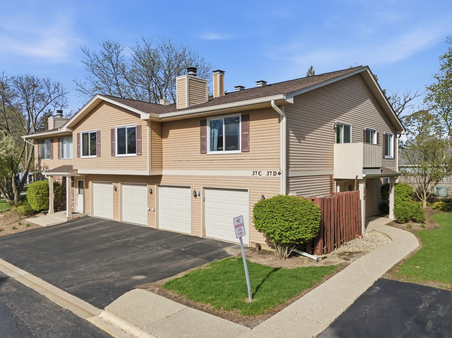 37 E Hickory Street Unit: D
