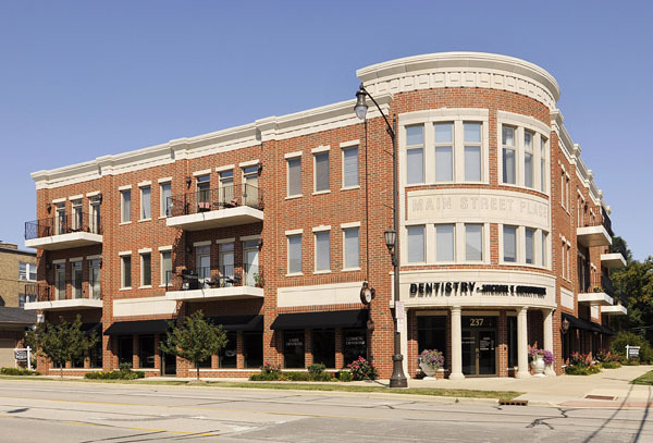 229 S Main Street Unit: 2E