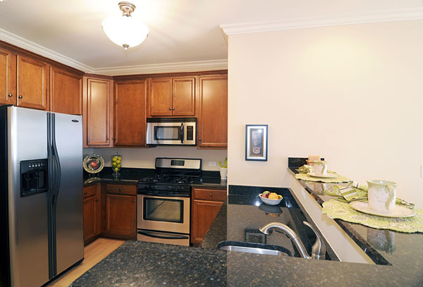 229 S Main Street Unit: 2E
