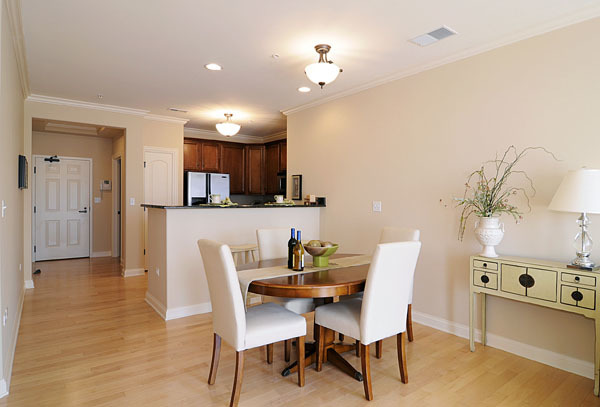 229 S Main Street Unit: 2E