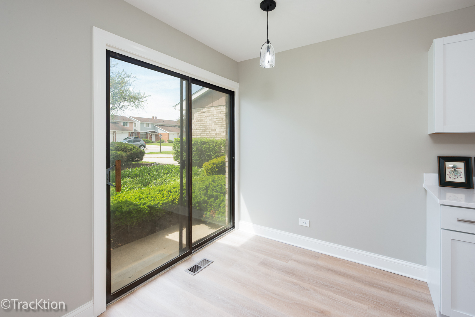 1185 Leicester Court
