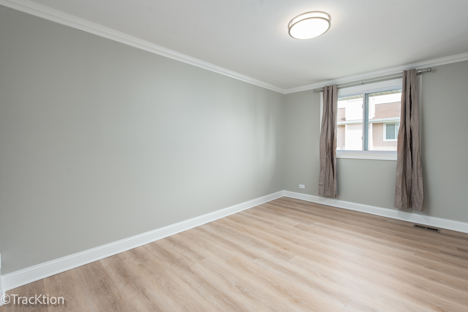1185 Leicester Court