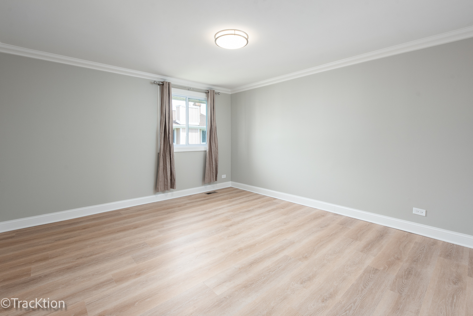 1185 Leicester Court