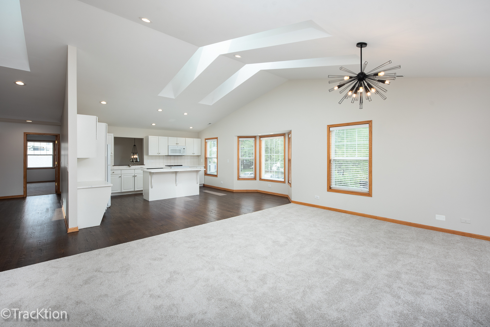 321 Kresswood Drive Unit: 6D