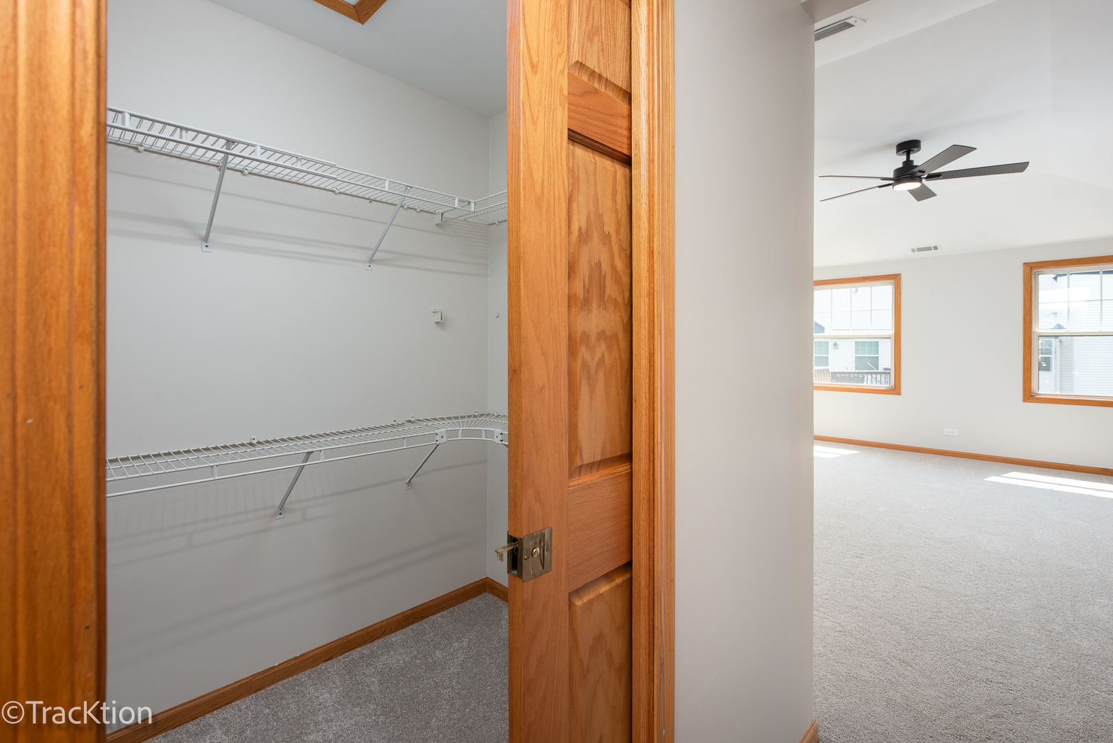 321 Kresswood Drive Unit: 6D