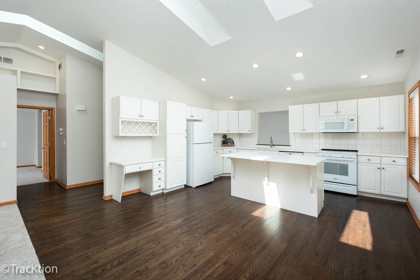 321 Kresswood Drive Unit: 6D