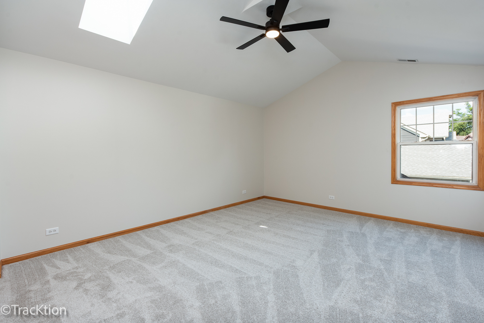 321 Kresswood Drive Unit: 6D