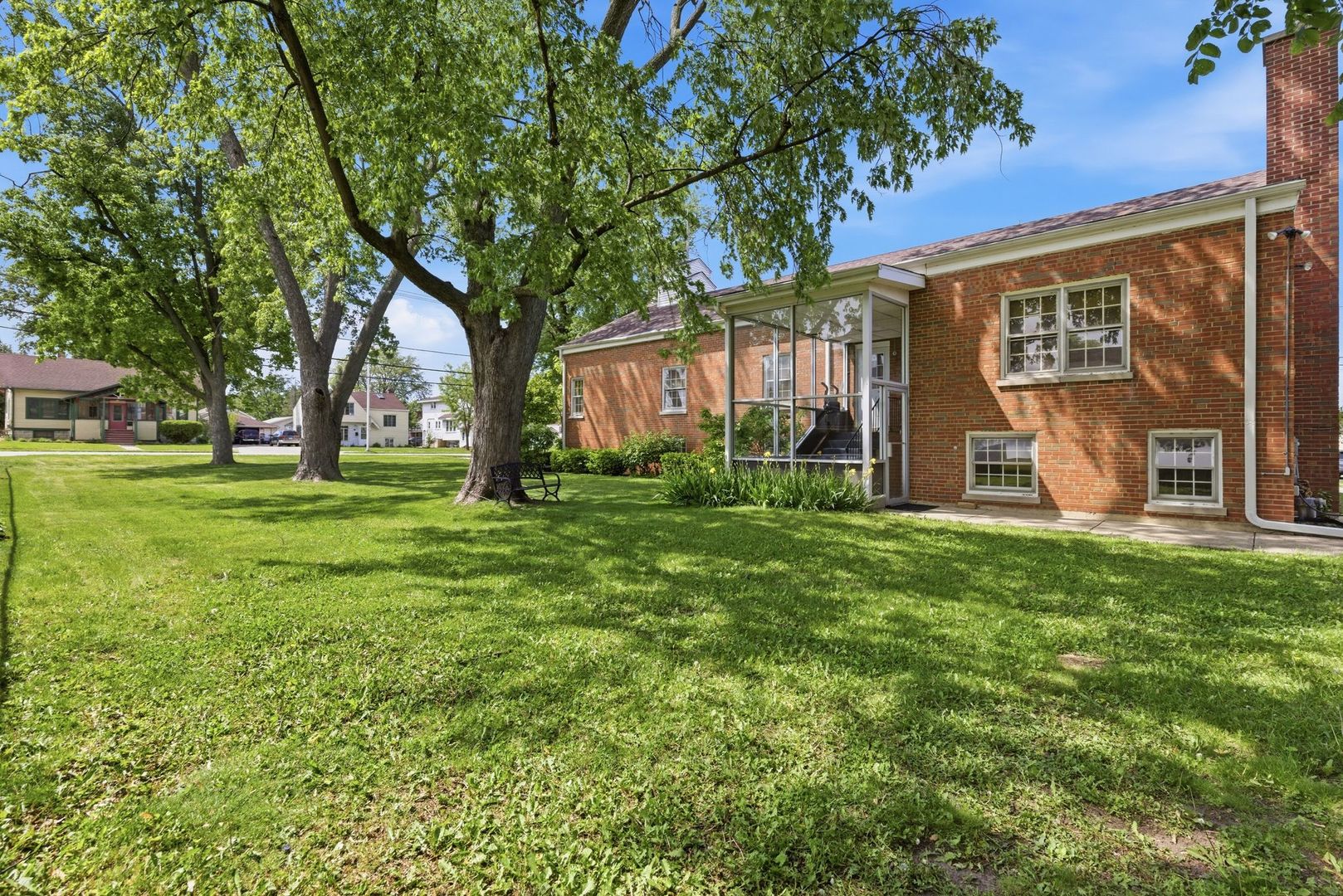 405 S Westmore-Meyers Avenue