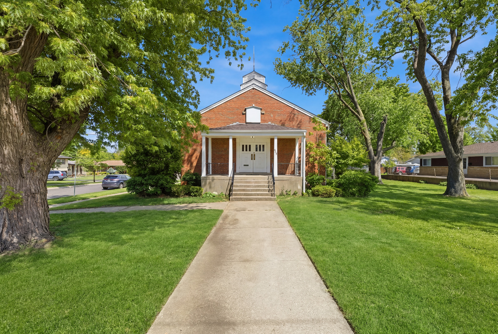 405 S Westmore-Meyers Avenue