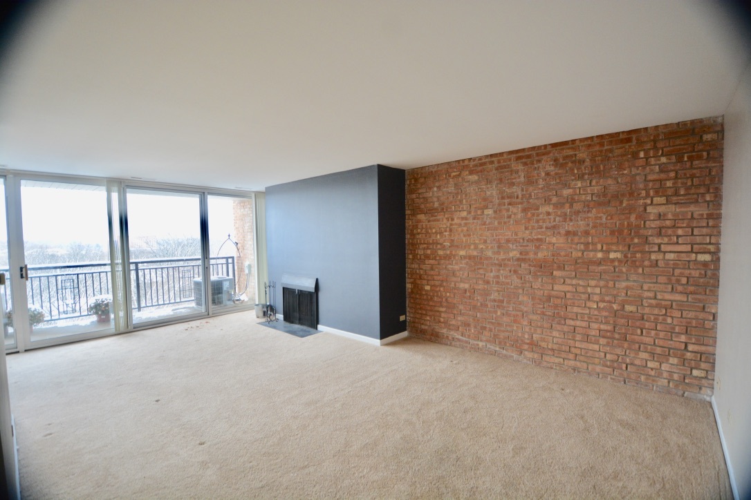 6020 Oakwood Drive Unit: 4H