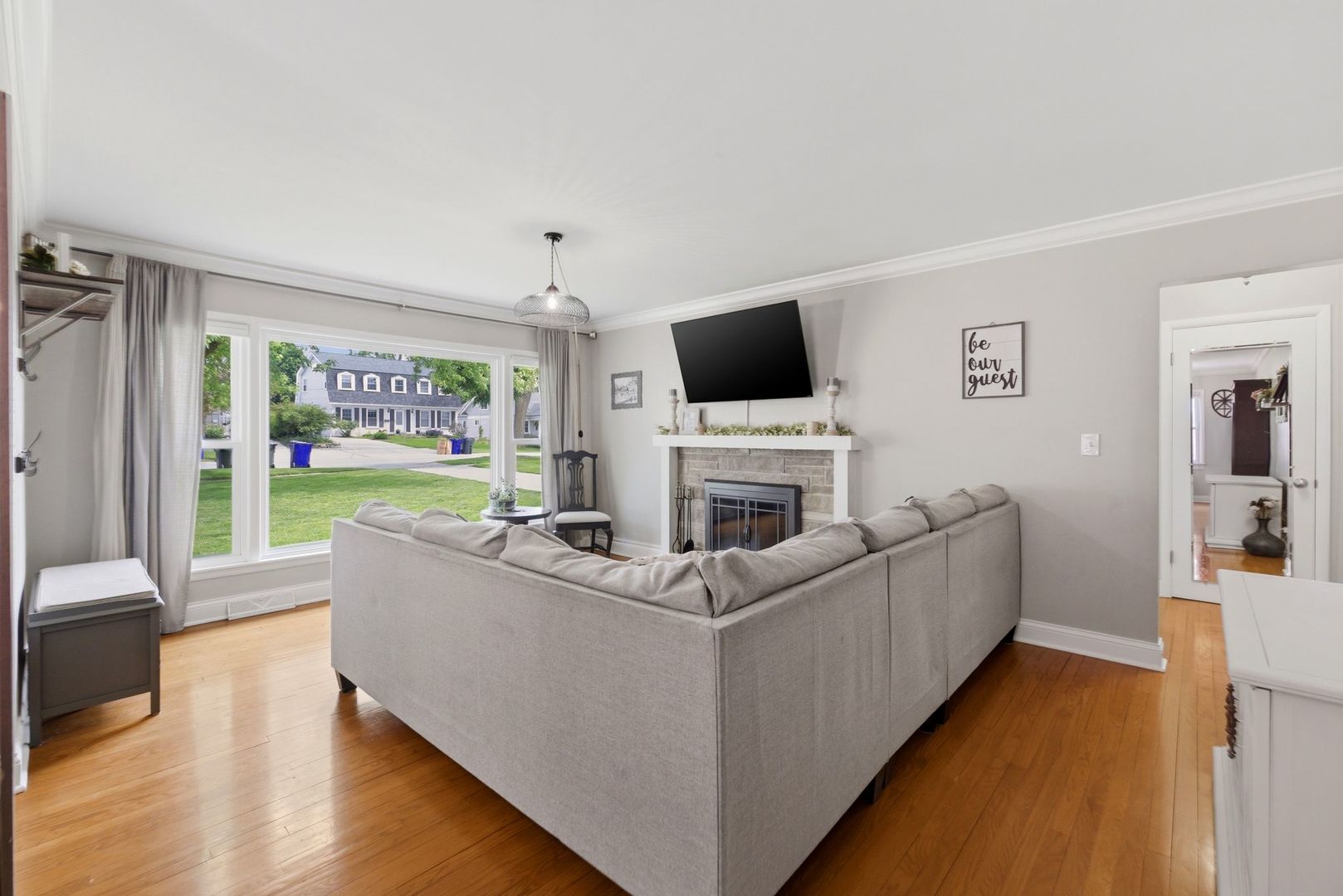 263 Hill Avenue