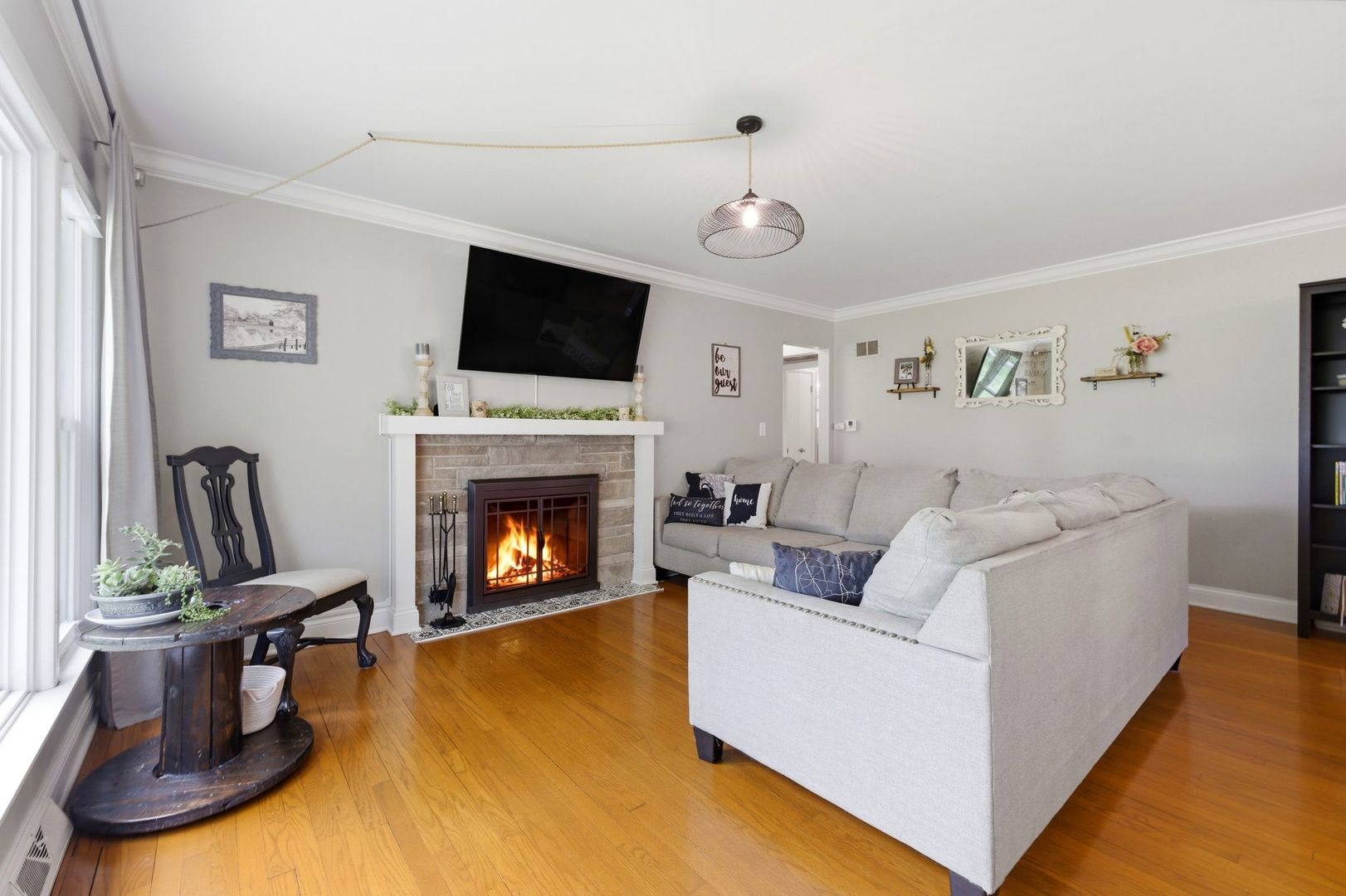 263 Hill Avenue