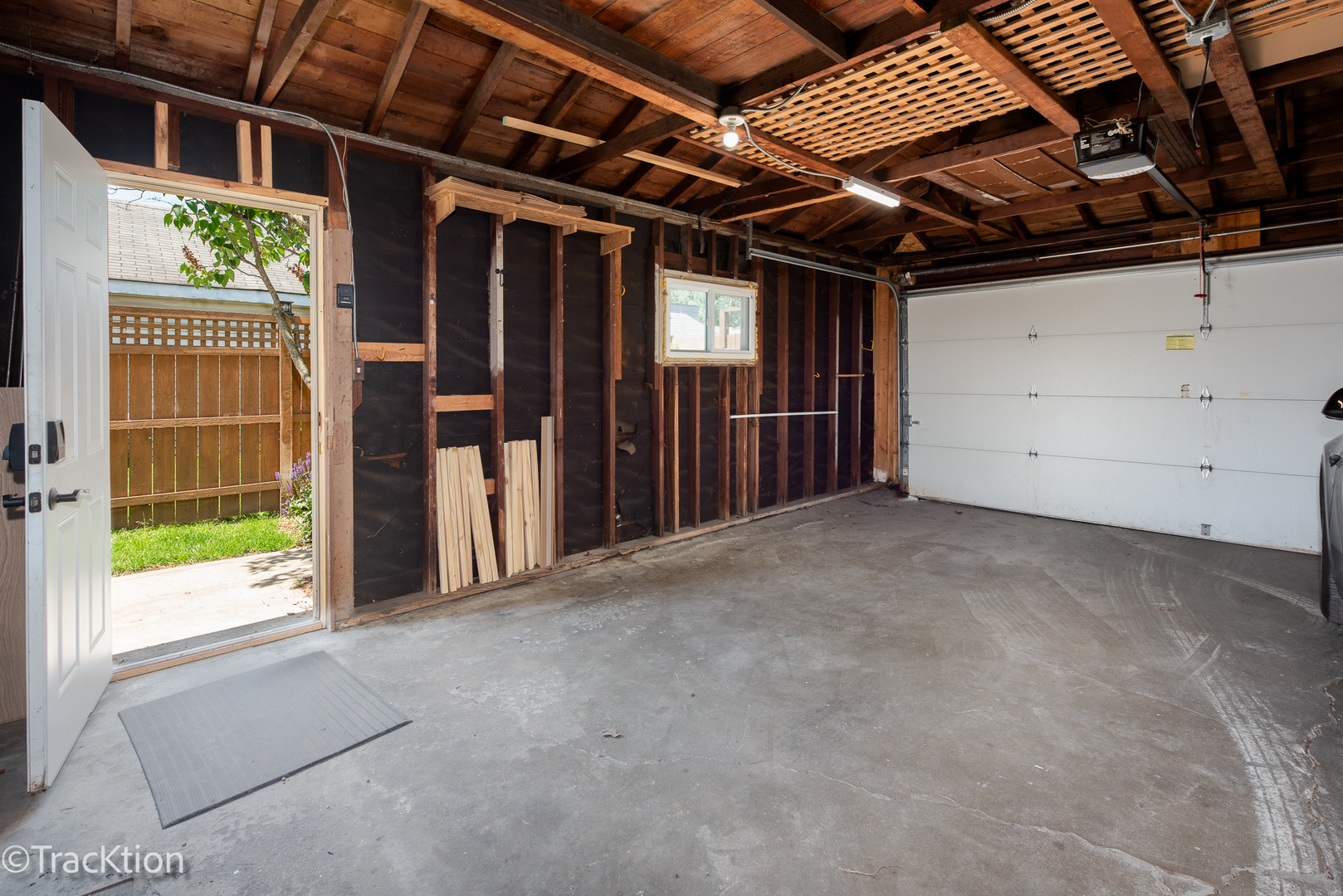 5034 W Argyle Street Unit: 2
