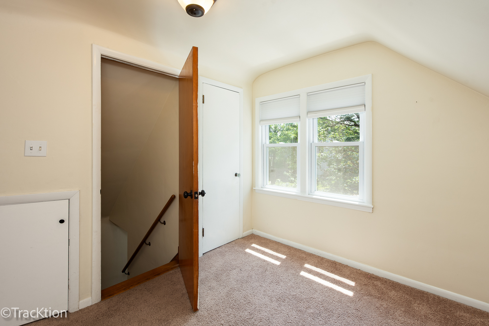 5034 W Argyle Street Unit: 2