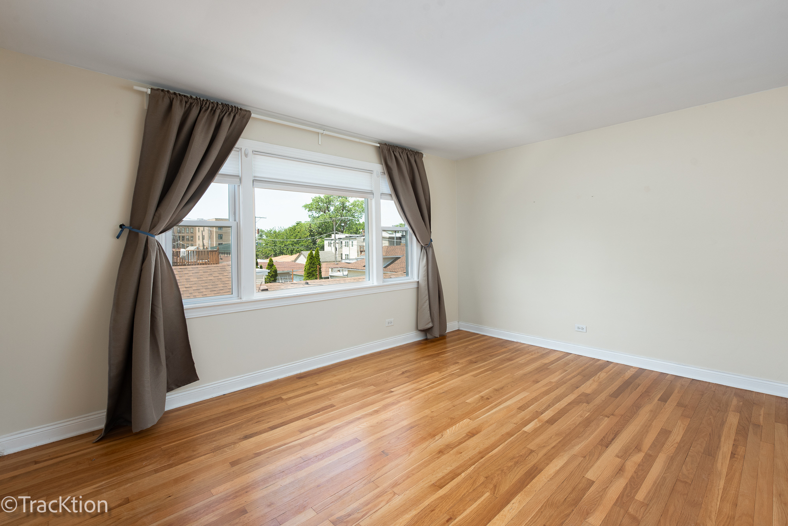 5034 W Argyle Street Unit: 2