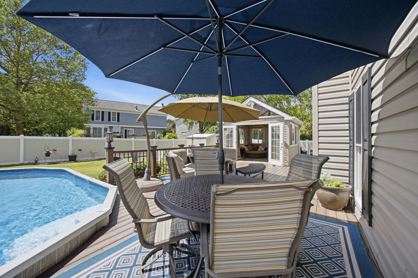 702 Hickory Lane