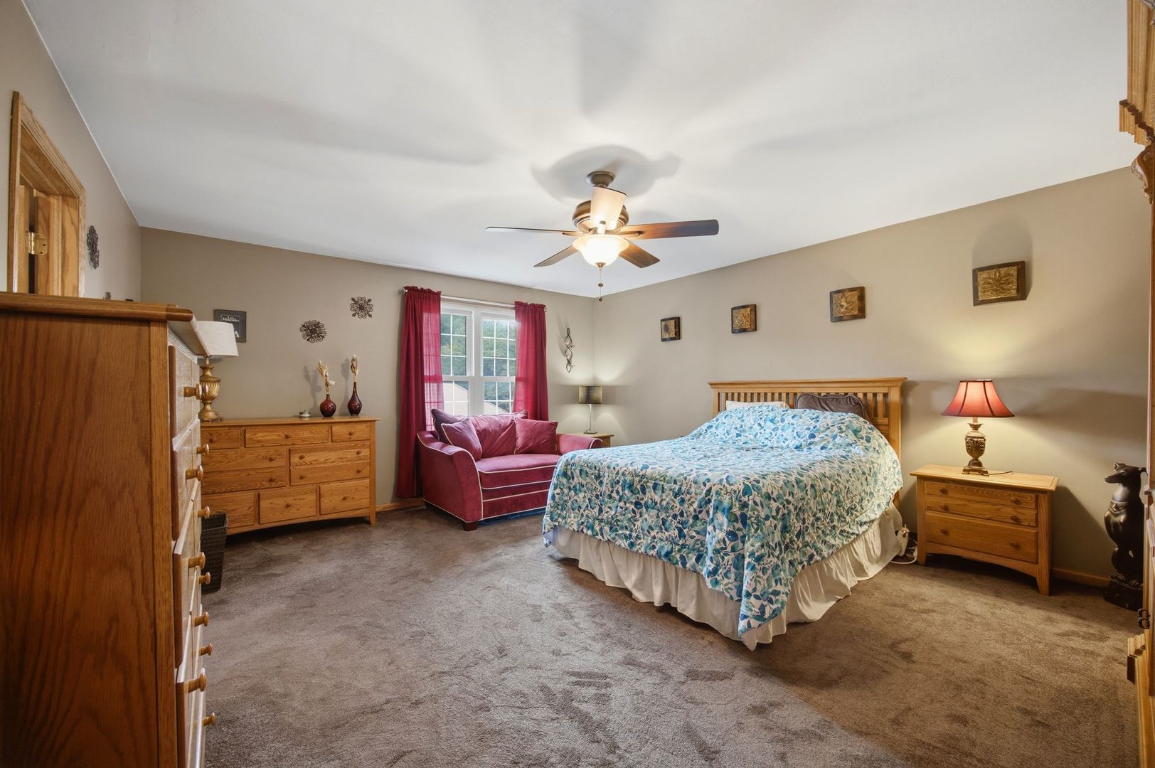 702 Hickory Lane