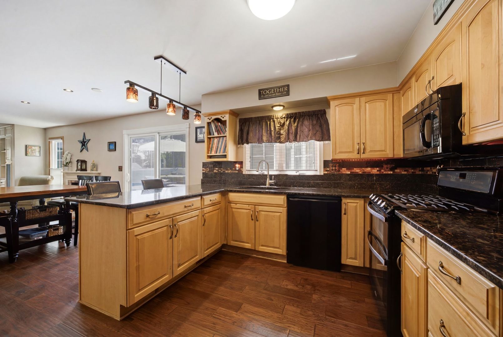 702 Hickory Lane