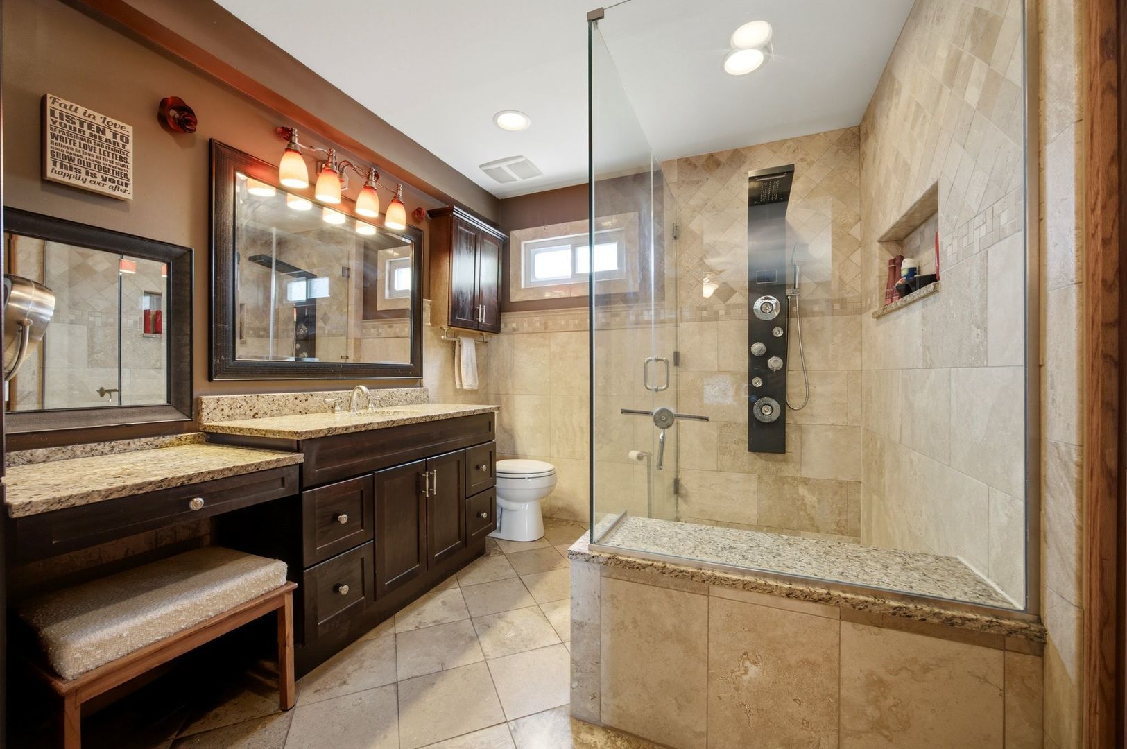 702 Hickory Lane