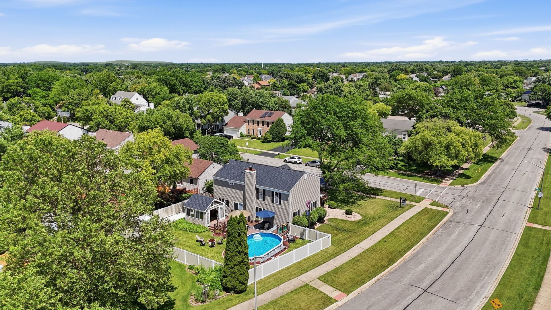 702 Hickory Lane