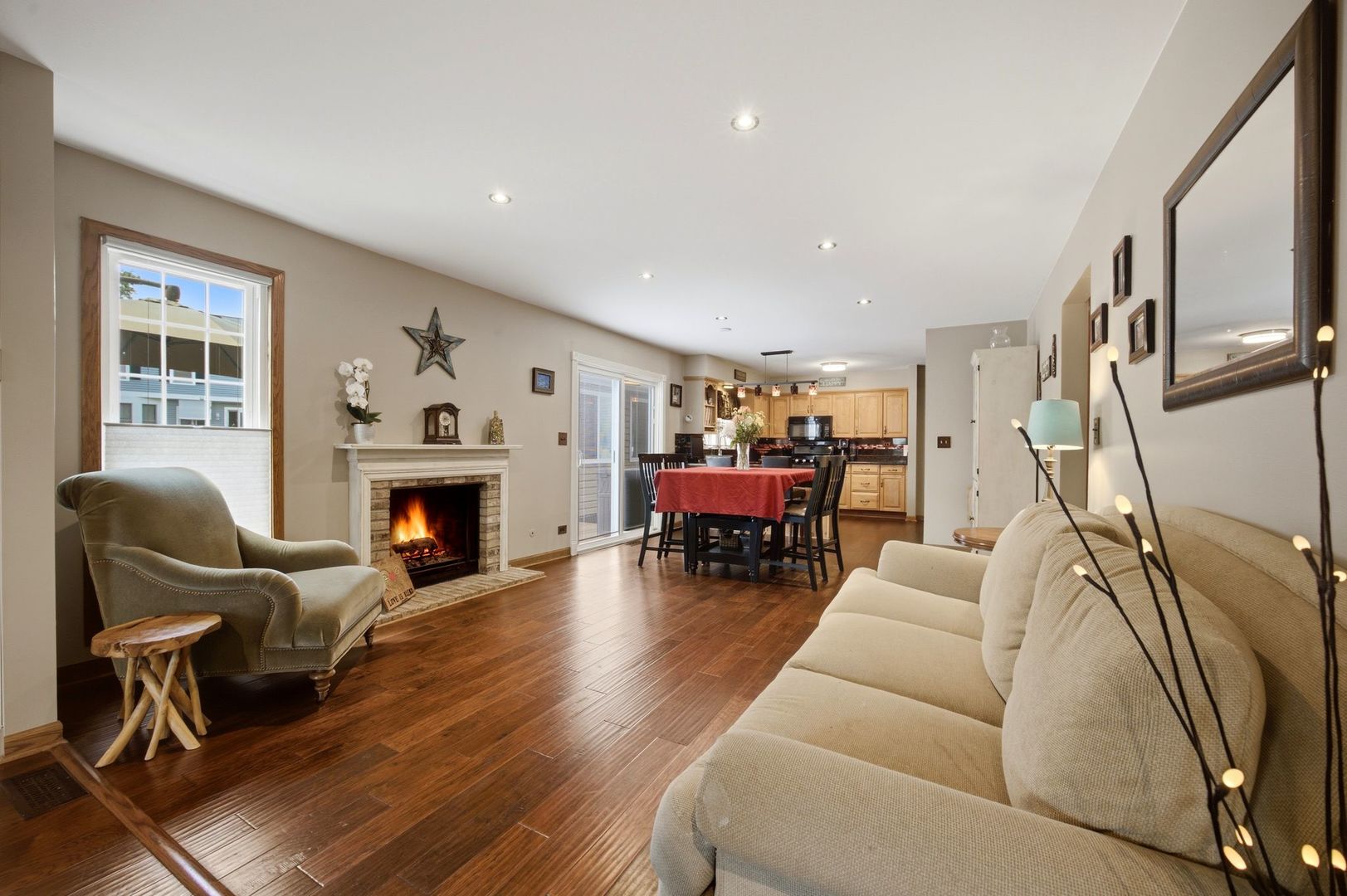 702 Hickory Lane
