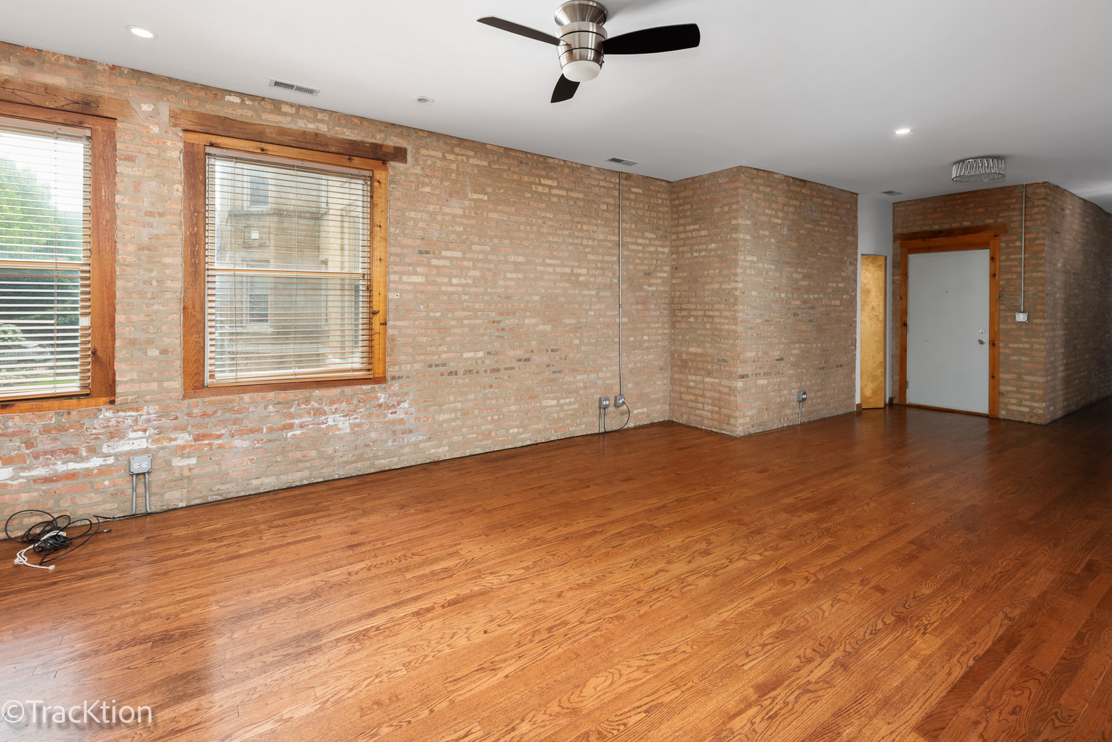 1634 W Columbia Avenue Unit: 1N