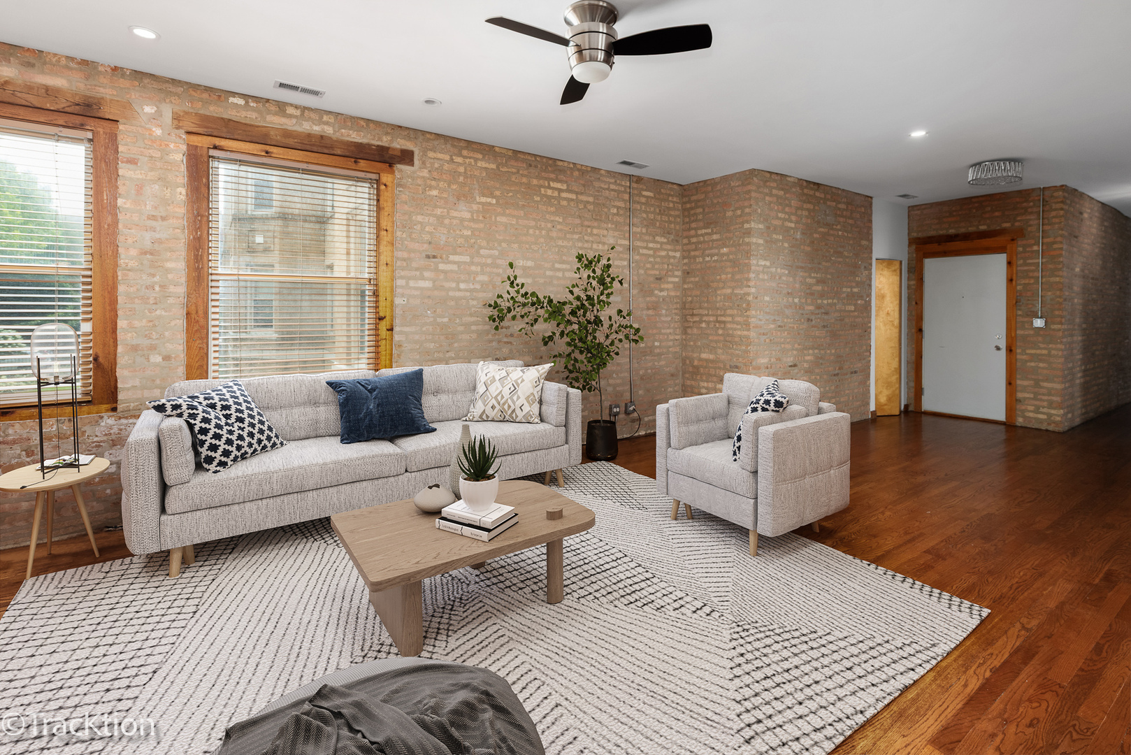 1634 W Columbia Avenue Unit: 1N
