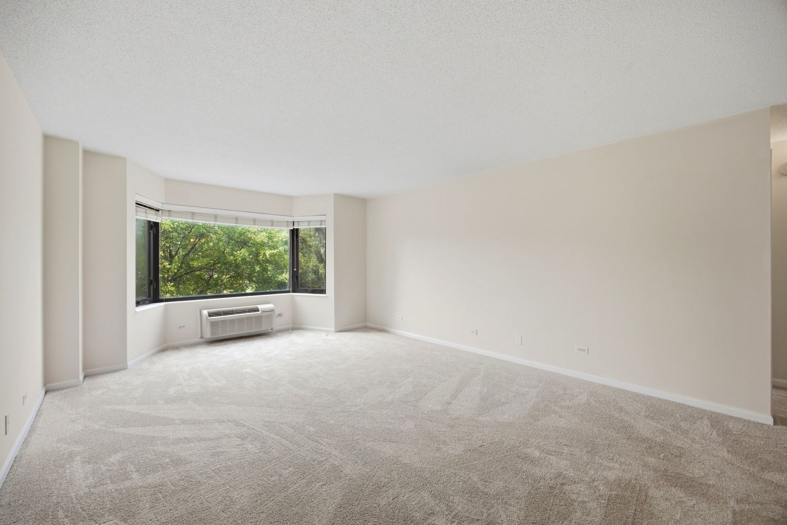 470 Fawell Boulevard Unit: 315