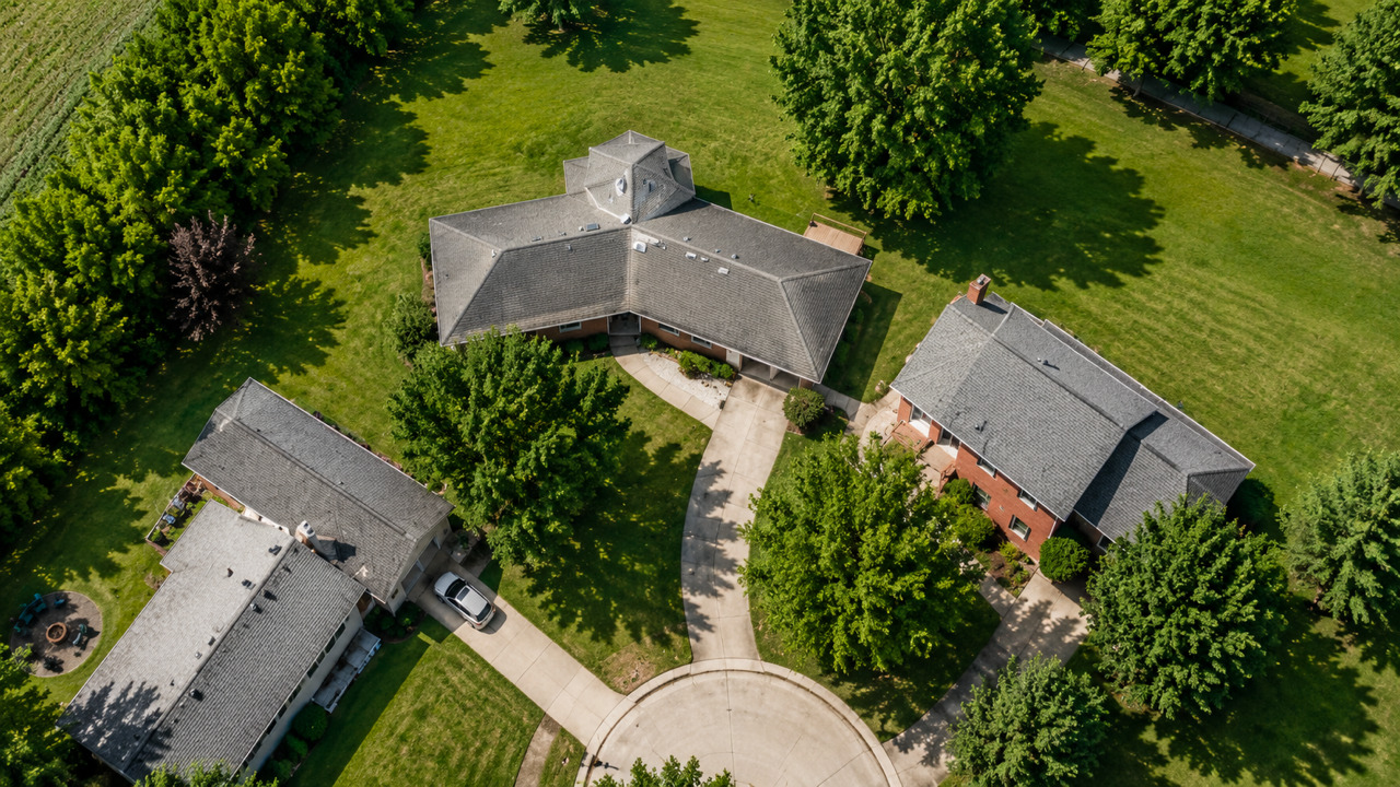 3310 Coventry Court